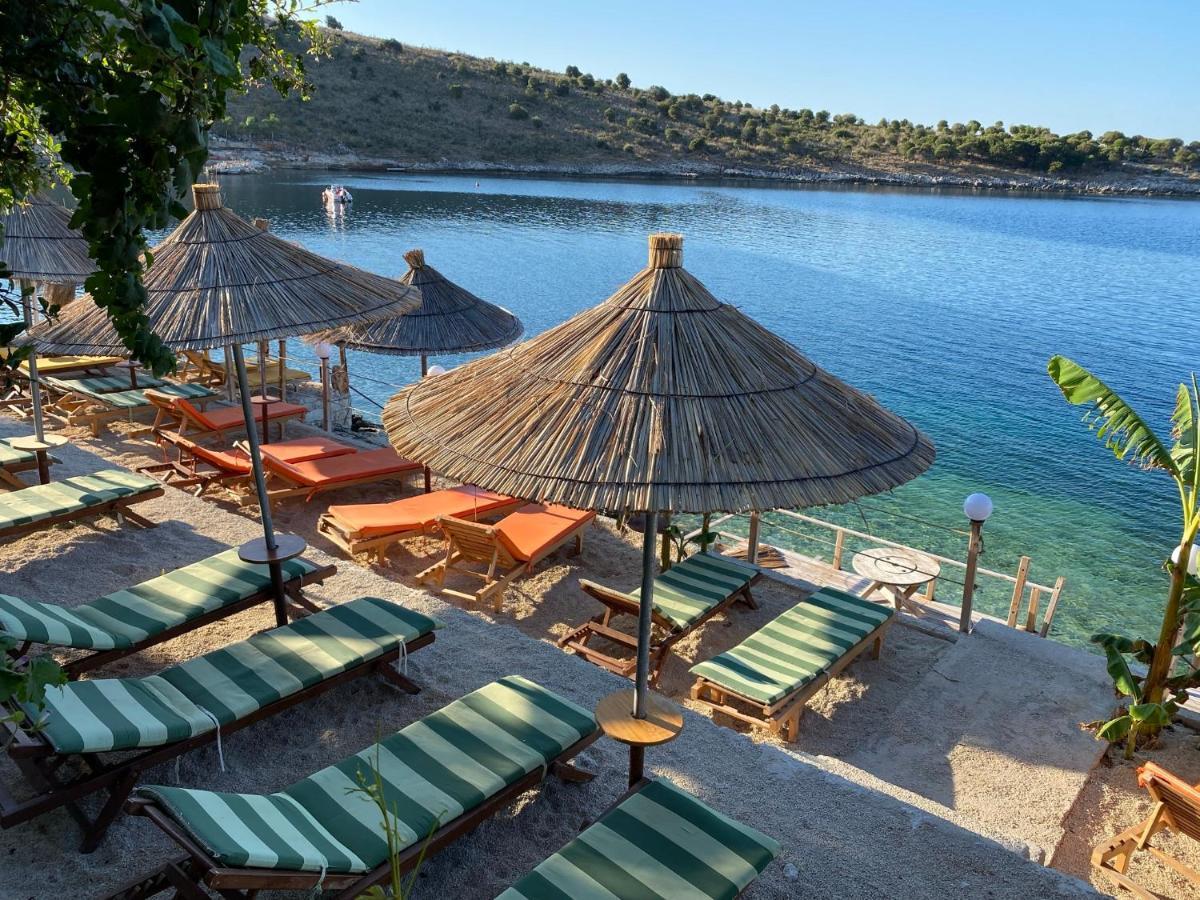 Xhefri 2 * Sarandë