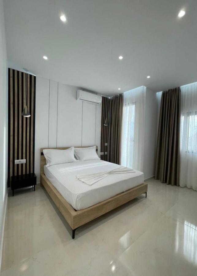 Xhefri 2 * Saranda